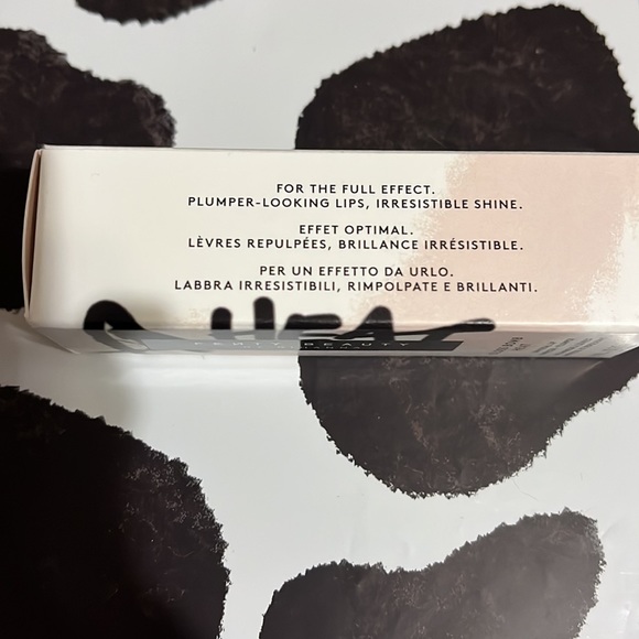Fenty Glass Bomb Heat Plumping Lip Gloss 🍒 HOT CHERRY BNIB NEW - Picture 6 of 8